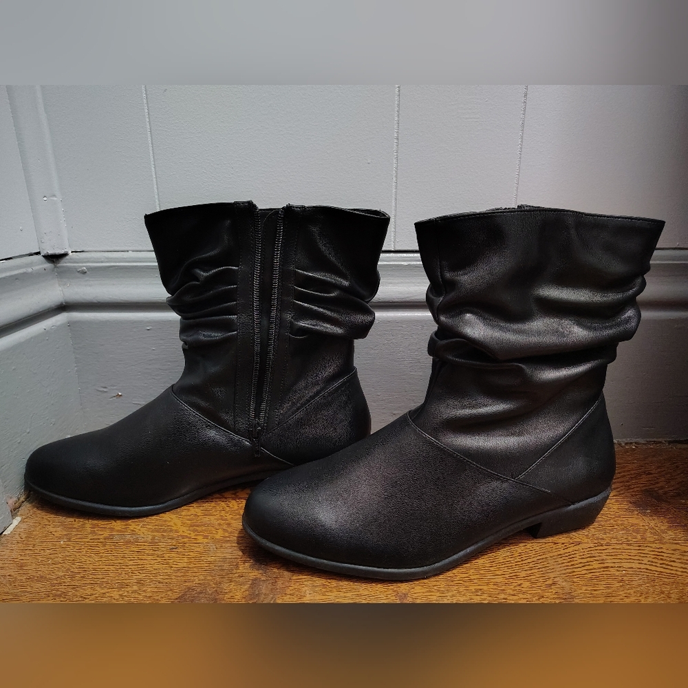 Comfort View Madison Boots NIB